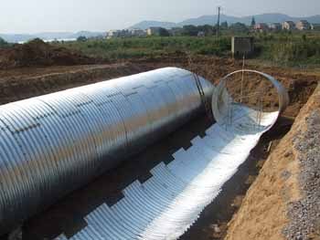 钢波纹涵管.jpg 钢波纹涵管.jpg